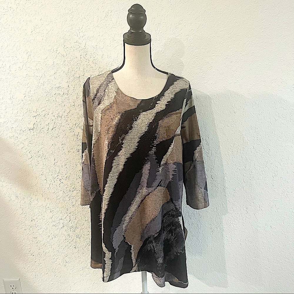 AVENUE Brown Black Gray Stripe Studded Scoop Neck 3/4 Sleeve Plus Size Top 18/20